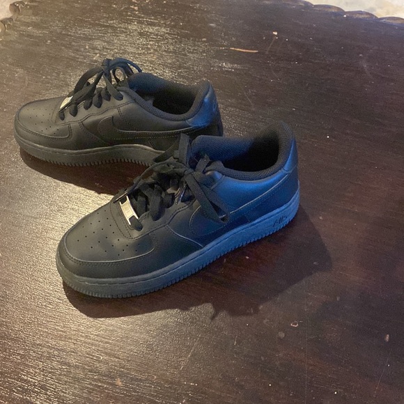 Air Force 1 black size 5 1/2 - Picture 5 of 6